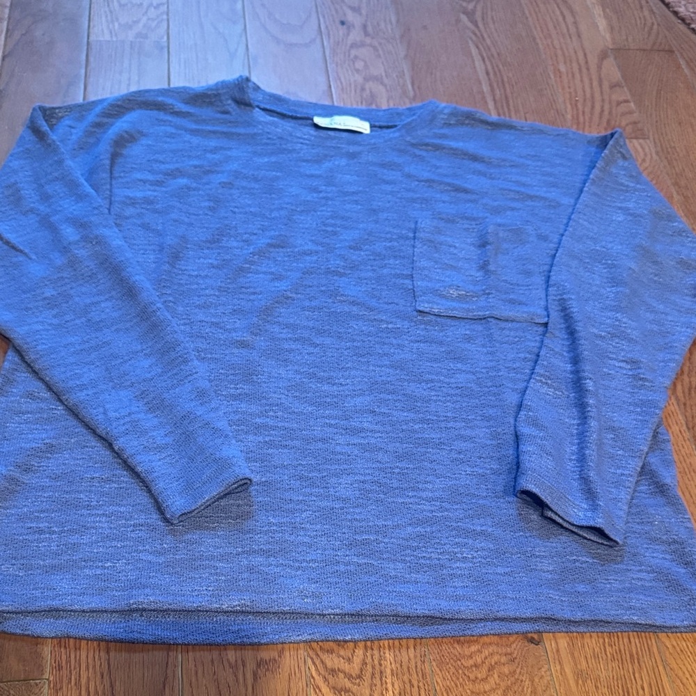 Zenana Outfitters Heathered Blue Knit Top